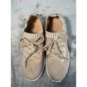 Danskin Peace Tan Slip on Sneakers - Women's Size 9